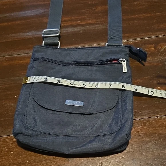 Black Crossbody Bag - Picture 13 of 13